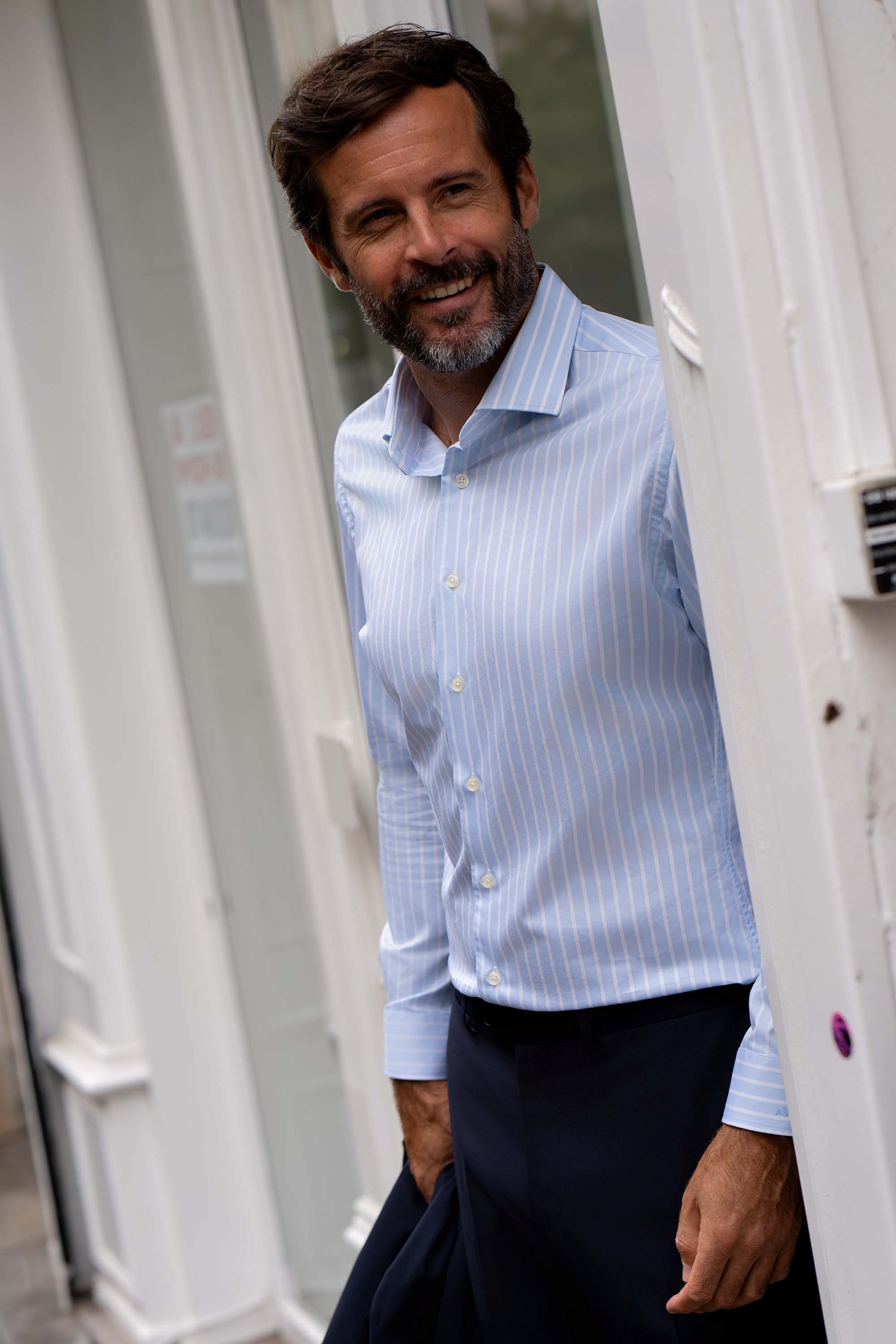 Italian Collar Dress Shirt – Elegance & Comfort | LE CHEMISEUR®